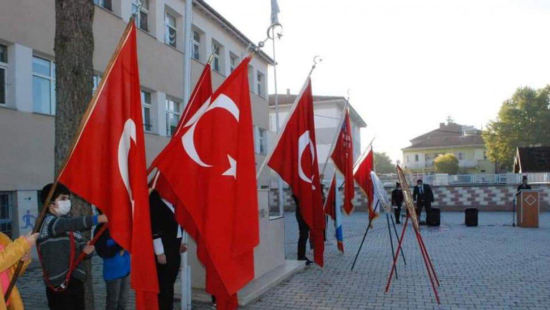 10 Kasım Atatürk'ü Anma Programı Yapıldı.