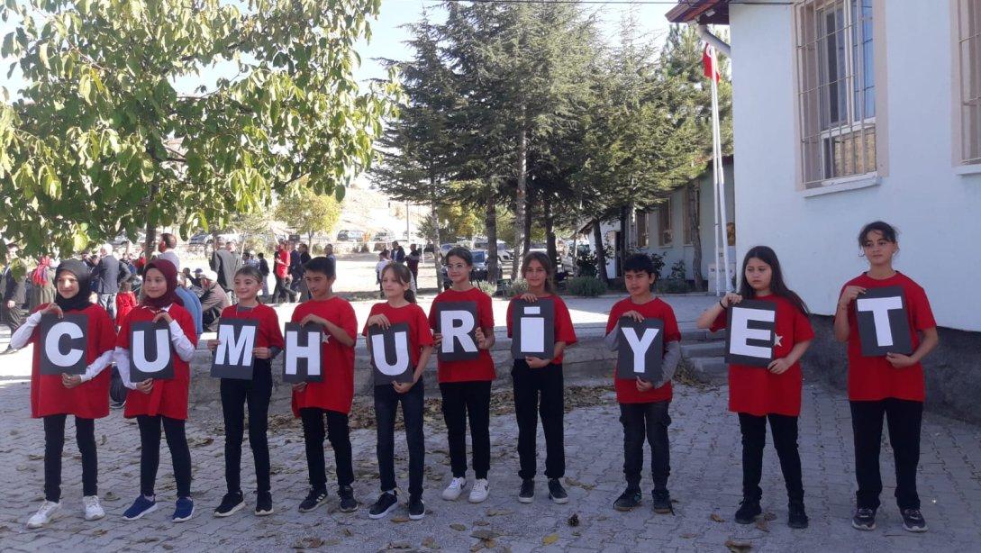 29 Ekim Cumhuriyet Bayramı Törenleri 2 (Köy Okullarımız)
